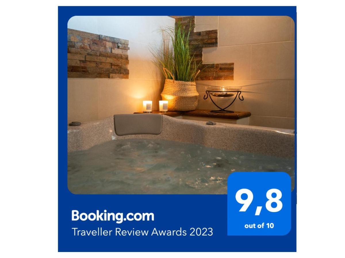 Charming Place - Krakow Jacuzzi Villa *